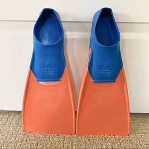 Tritan Swim Fins Size 1-3 Youth (34-35)